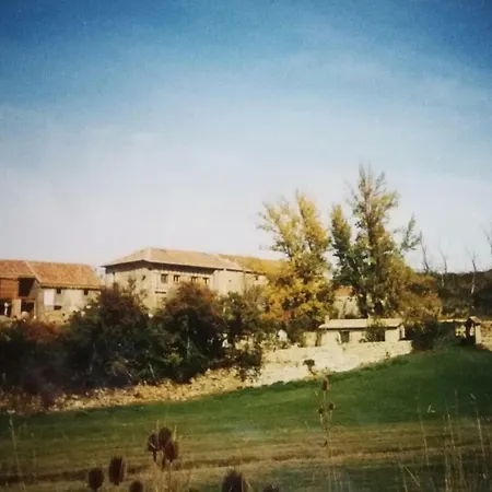 Holiday home Casa Rural Sisi Canduela